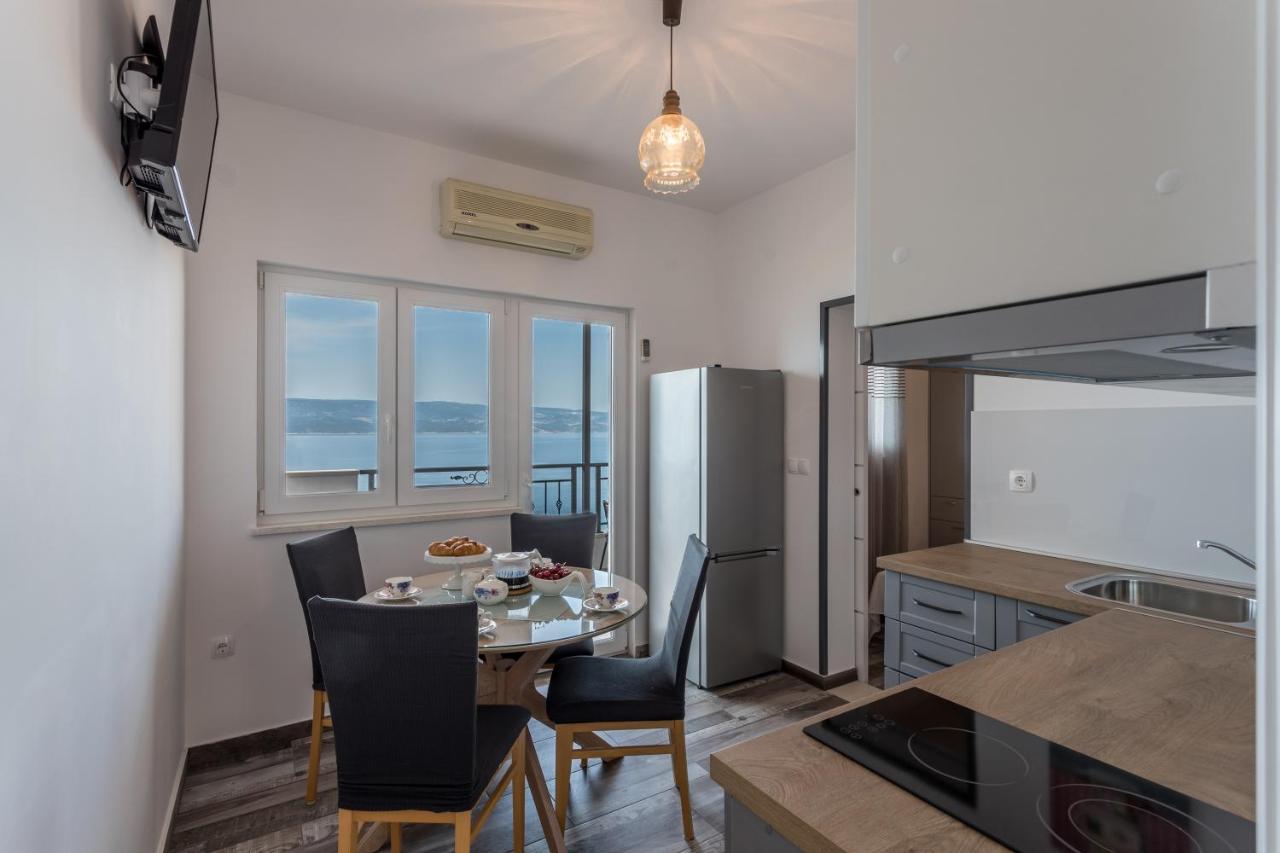Apartments Drago Kovacic Omis Exterior photo