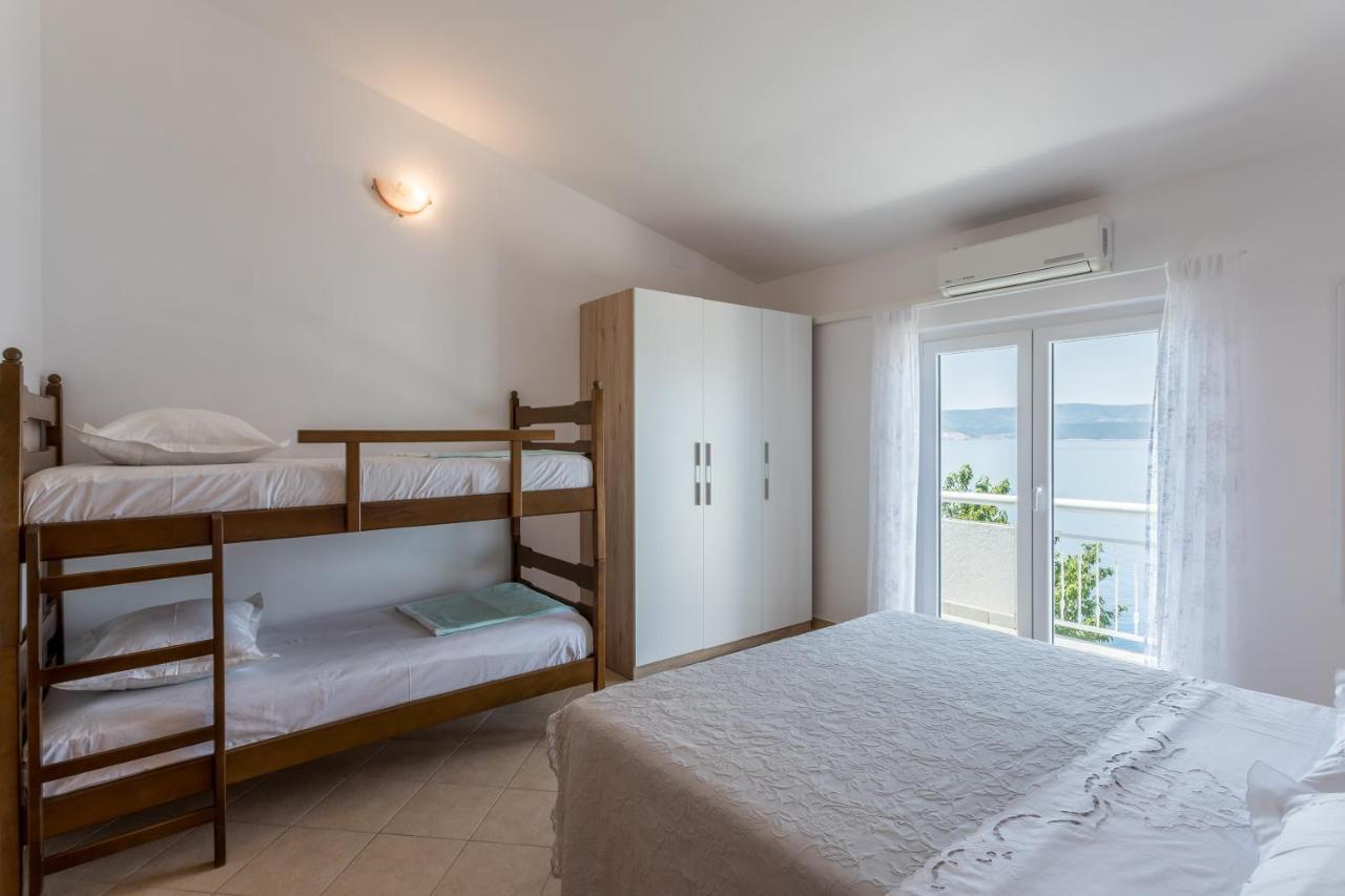 Apartments Drago Kovacic Omis Exterior photo