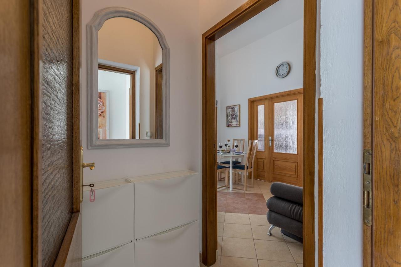 Apartments Drago Kovacic Omis Exterior photo