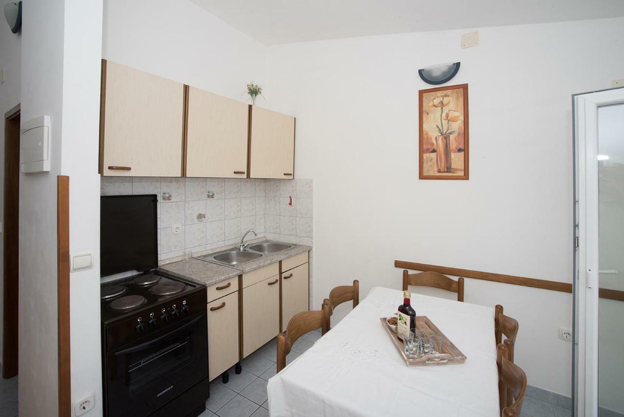 Apartments Drago Kovacic Omis Exterior photo